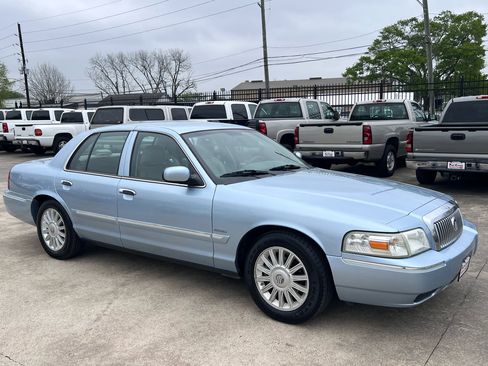Used 2009 Mercury Grand Marquis LS image 9
