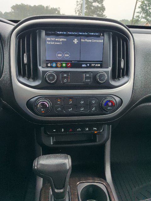 Used 2019 GMC Canyon SLE w/ Driver Alert Package RWD image 13
