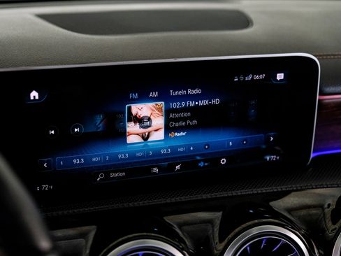 Used 2020 Mercedes-Benz CLA 250 image 28
