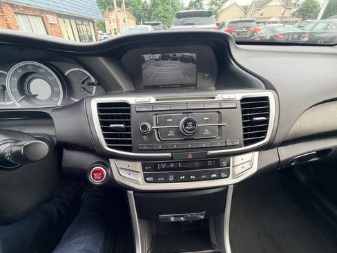 Used 2014 Honda Accord EX image 11