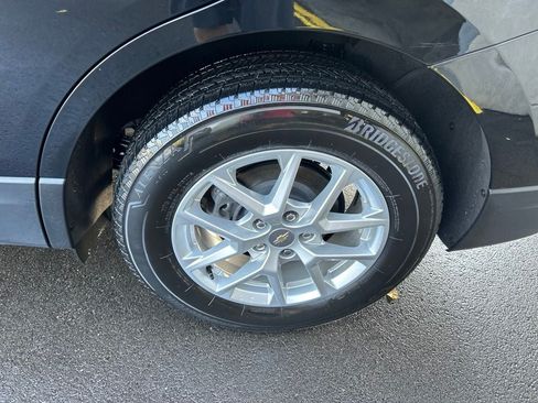 Used 2023 Chevrolet Equinox LT AWD/4WD image 35