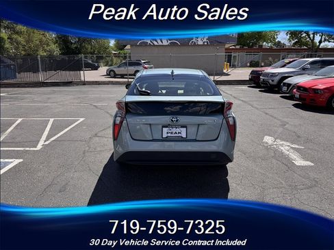 Used 2016 Toyota Prius Three FWD image 6