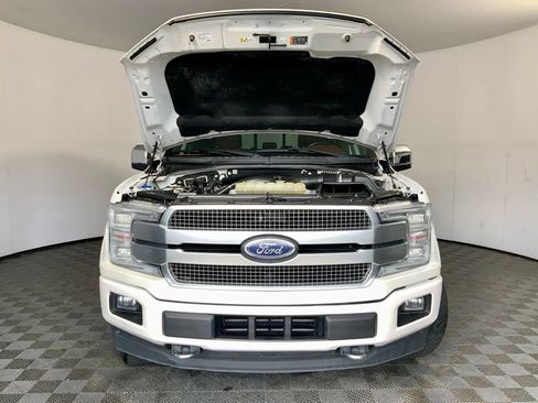 Used 2019 Ford F150 Platinum w/ FX4 Off-Road Package AWD/4WD image 8