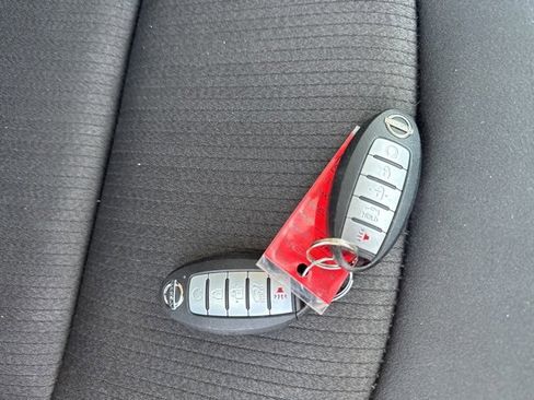 Used 2024 Nissan Altima 2.5 SV image 5