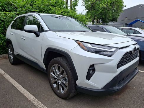 Used 2025 Toyota RAV4 XLE Premium AWD/4WD image 2