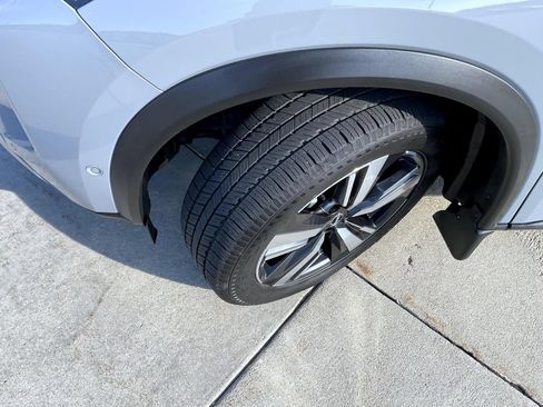 Used 2023 Nissan Rogue Platinum AWD/4WD image 23