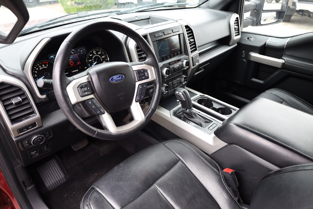 Used 2018 Ford F150 Lariat w/ Equipment Group 502A Luxury AWD/4WD image 12