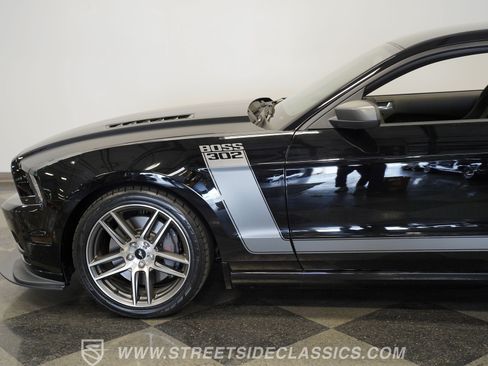 Used 2013 Ford Mustang Boss 302 RWD image 24