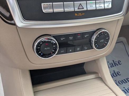 Used 2015 Mercedes-Benz GL 450 4MATIC image 16