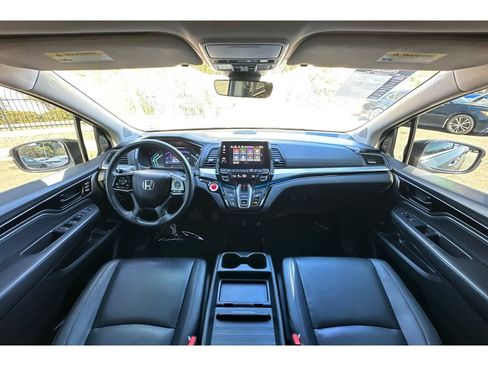 Used 2023 Honda Odyssey Touring image 15