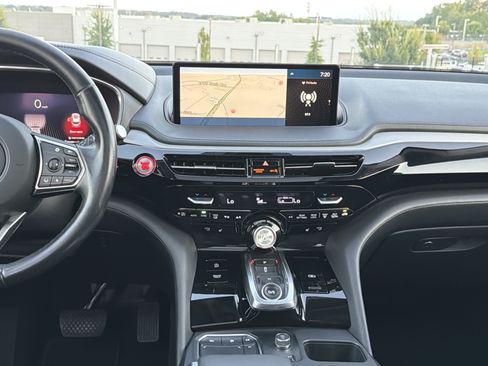 Used 2023 Acura MDX w/ Technology Package FWD image 30