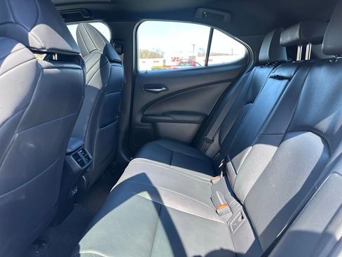 Used 2023 Lexus UX 250h F Sport image 20