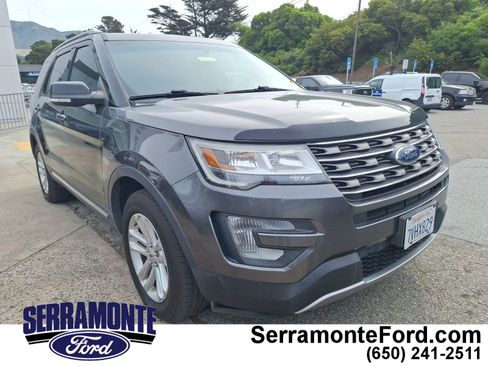 Used 2017 Ford Explorer XLT w/ Equipment Group 201A image 1