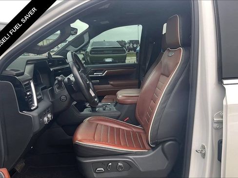 Used 2024 GMC Sierra 1500 Denali Ultimate AWD/4WD image 23