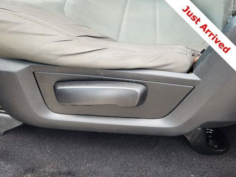 Used 2015 RAM 1500 Express image 12