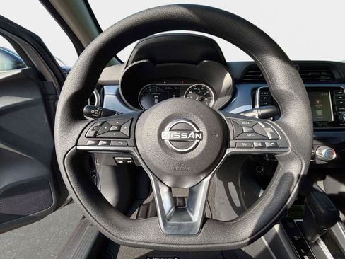 New 2025 Nissan Versa SV w/ Trunk Package image 20