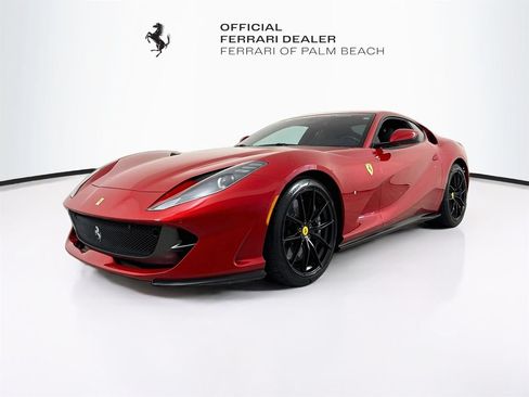 Certified 2018 Ferrari 812 Superfast RWD image 3