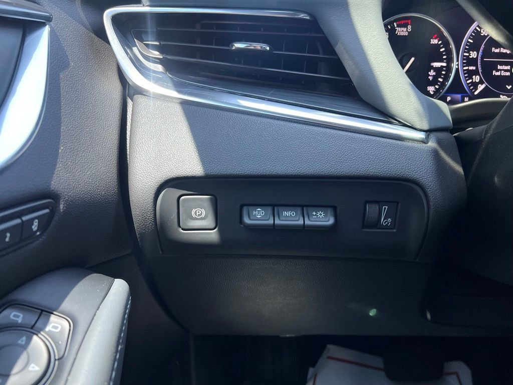 Used 2023 Buick Enclave Premium w/ Experience Buick Package FWD image 24