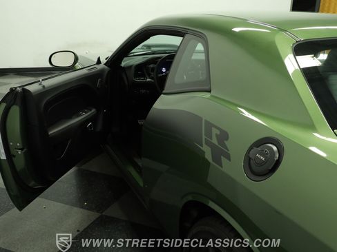 Used 2023 Dodge Challenger R/T w/ Plus Package RWD image 33
