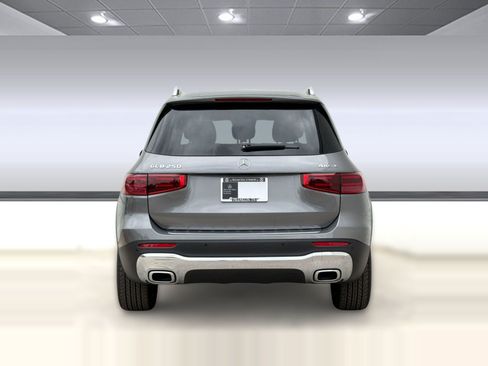 Certified 2026 Mercedes-Benz GLB 250 4MATIC image 10