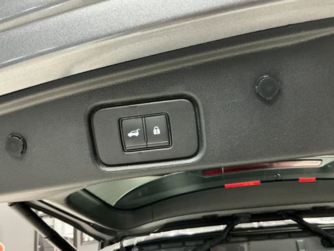 Used 2022 Nissan Pathfinder Platinum w/ Cargo Package image 25