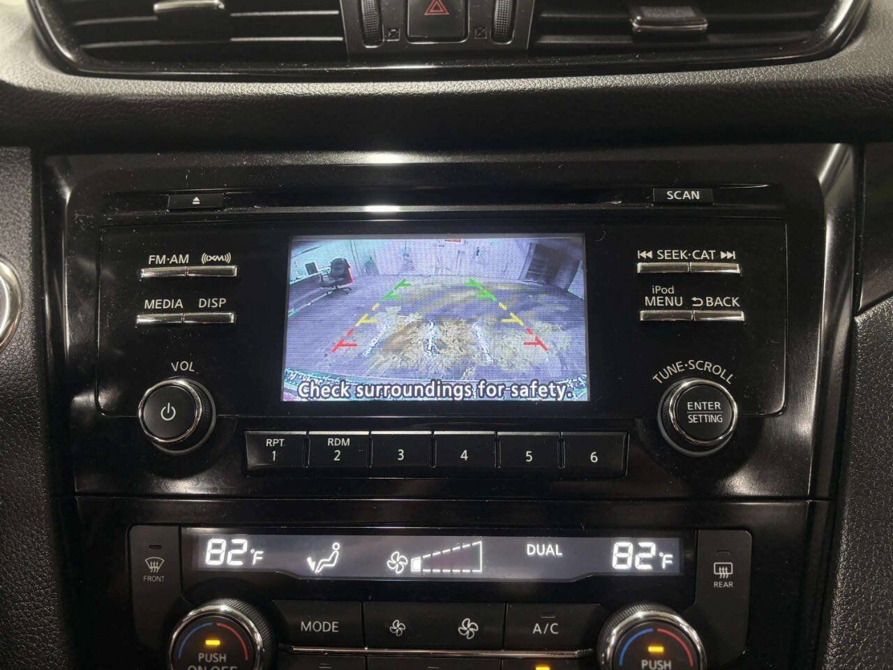 Used 2017 Nissan Rogue Sport SV w/ SV All-Weather Package AWD/4WD image 24