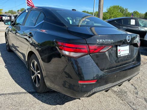 Used 2022 Nissan Sentra SV w/ Trunk Package FWD image 3
