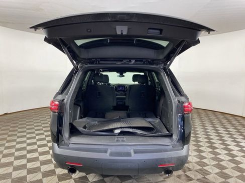 Used 2023 Chevrolet Traverse LT AWD/4WD image 31