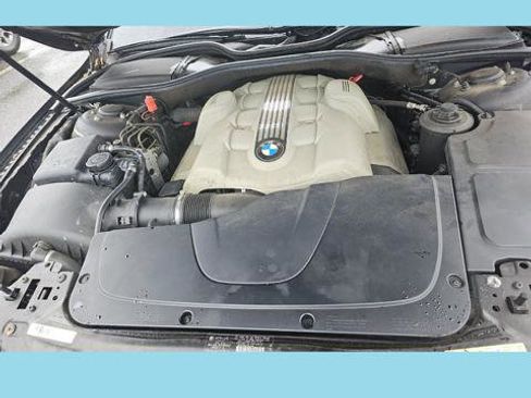 Used 2005 BMW 745Li image 21