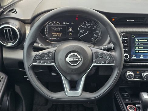Used 2024 Nissan Kicks SV FWD image 15