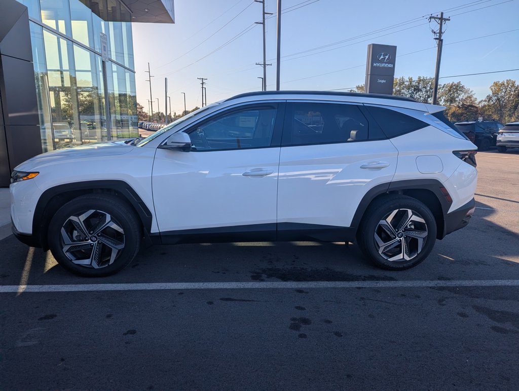 Used 2024 Hyundai Tucson Limited AWD/4WD image 2