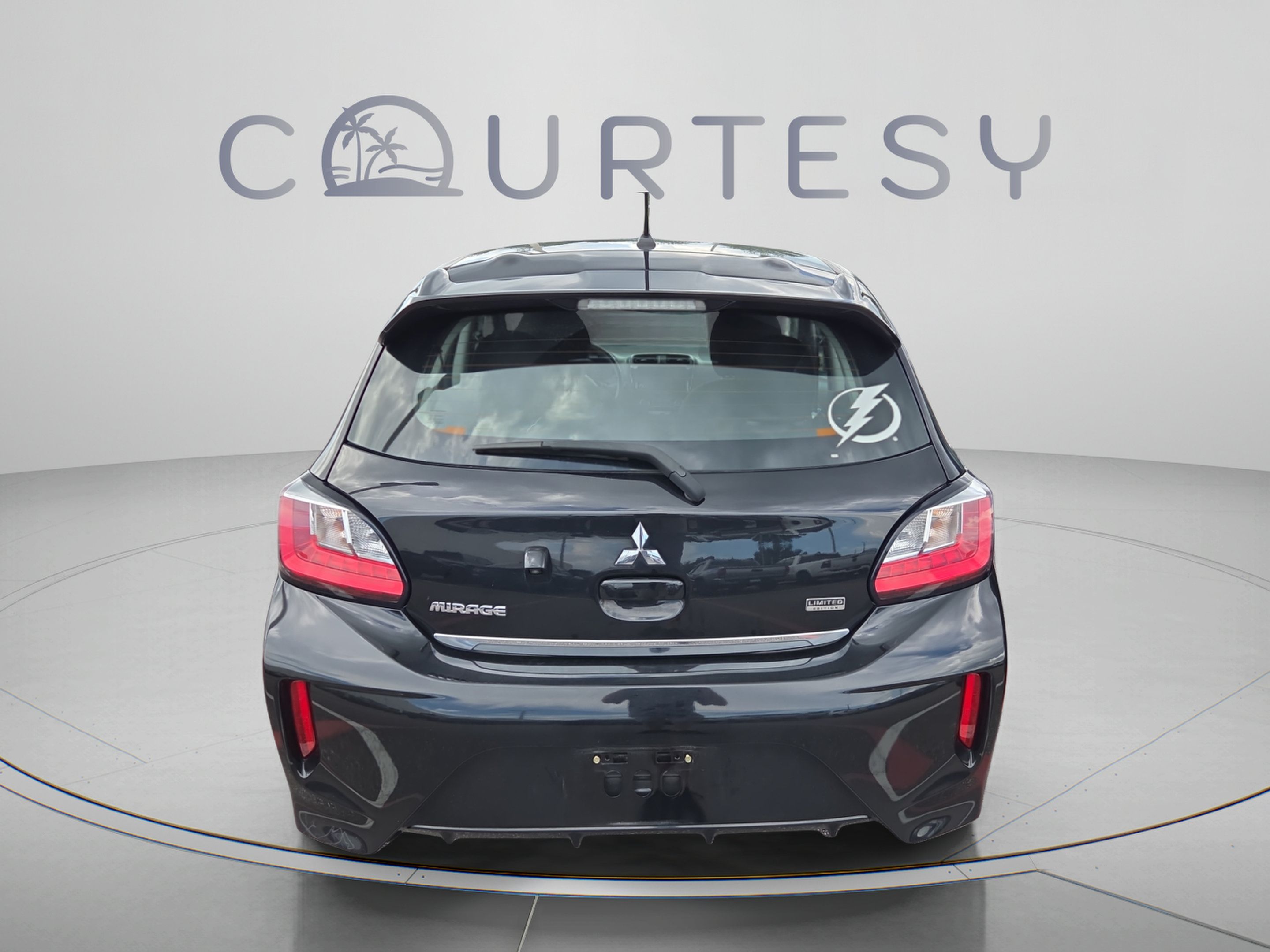 Used 2024 Mitsubishi Mirage ES FWD image 3