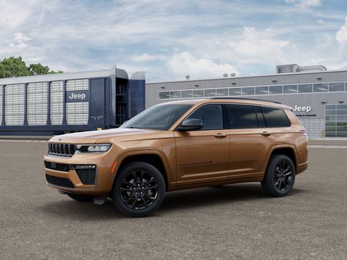 New 2026 Jeep Grand Cherokee L Limited AWD/4WD image 1