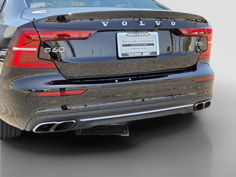 Used 2021 Volvo S60 T5 Inscription AWD/4WD image 4