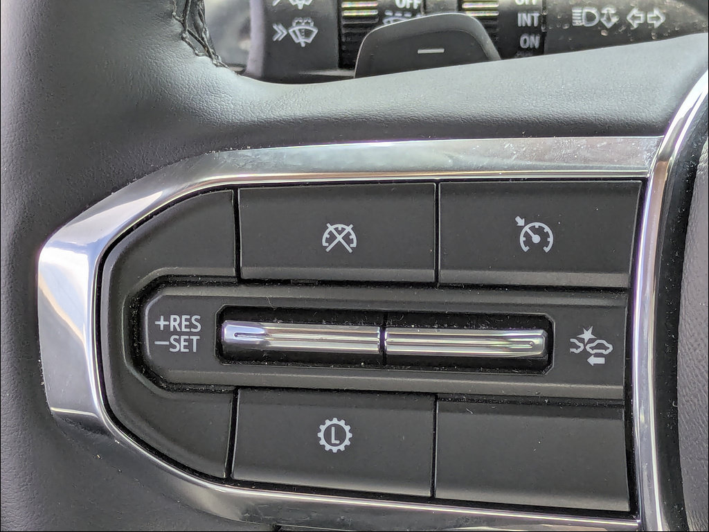 Used 2026 GMC Acadia Elevation w/ Elevation Premium Package FWD image 25