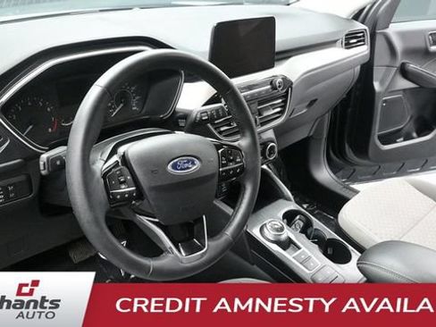 Used 2022 Ford Escape SE w/ SE Sport Appearance Package AWD/4WD image 18