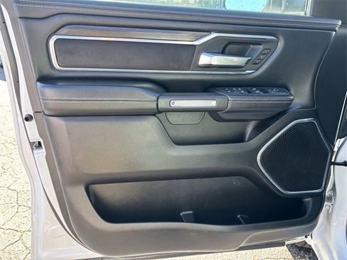 Used 2025 RAM 1500 Laramie image 9