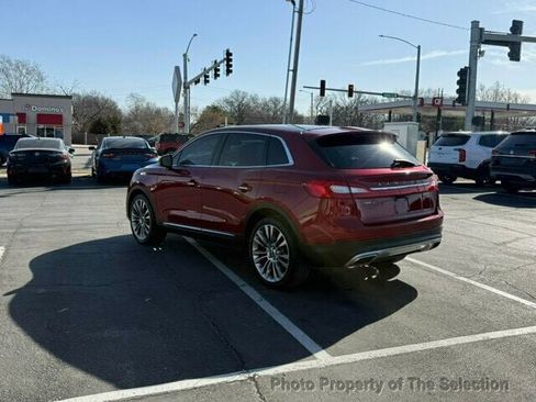 Used 2016 Lincoln MKX Reserve w/ Luxury Package image 9