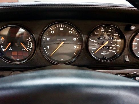 Used 1995 Porsche 911 Carrera image 43