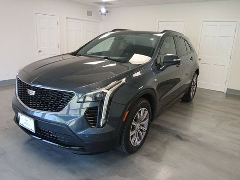 Used 2021 Cadillac XT4 Sport w/ Cold Weather Package AWD/4WD image 4