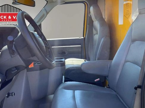 Used 2022 Ford E-350 and Econoline 350 Super Duty RWD image 34