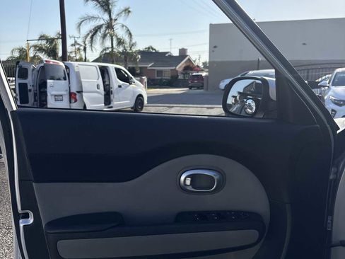 Used 2014 Kia Soul + w/ Eco Package FWD image 6