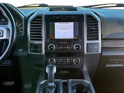 Used 2019 Ford F150 Platinum image 6