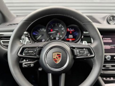 New 2026 Porsche Macan image 15
