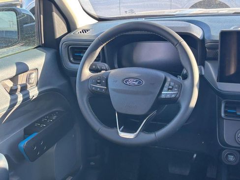 New 2025 Ford Maverick Lobo image 14
