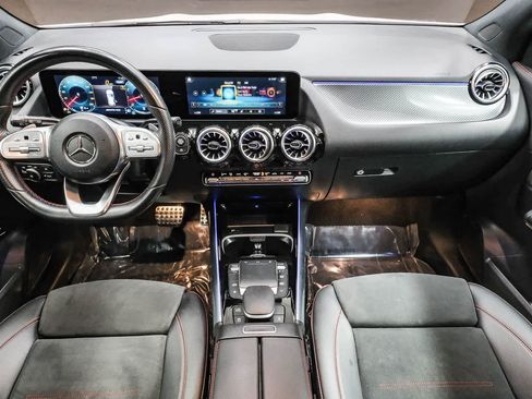 Certified 2023 Mercedes-Benz GLA 35 AMG 4MATIC image 15