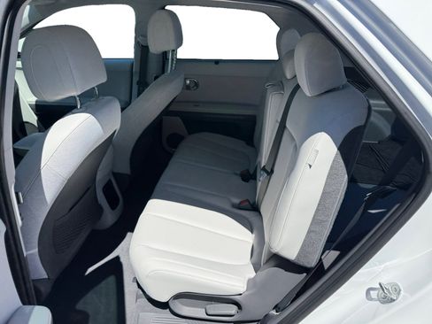Used 2024 Hyundai Ioniq 5 Limited RWD image 16