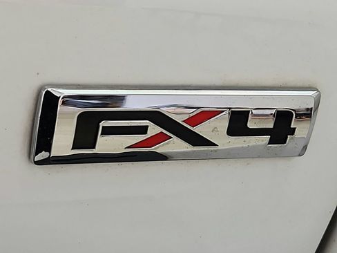 Used 2020 Ford Expedition Limited w/ Equipment Group 301A AWD/4WD image 39