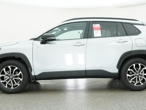New 2026 Toyota Corolla Cross AWD Hybrid w/ Moonroof Package image 37