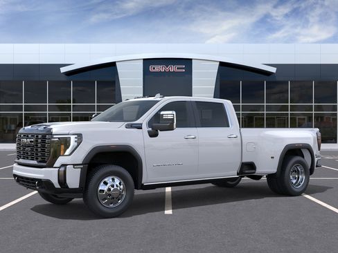 New 2026 GMC Sierra 3500 Denali Ultimate w/ LPO, Black Badging Package AWD/4WD image 2